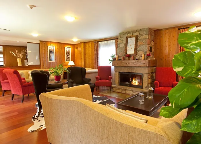 Hotell Diamo Castejón de Sos