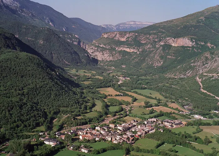 Hotell Diamo Castejón de Sos